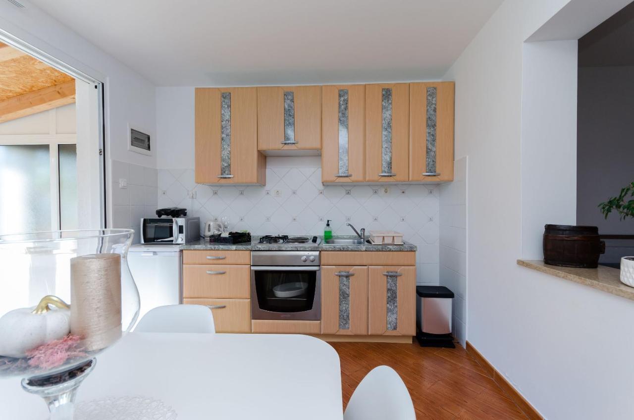 Apartment Zdenko 로비니 외부 사진