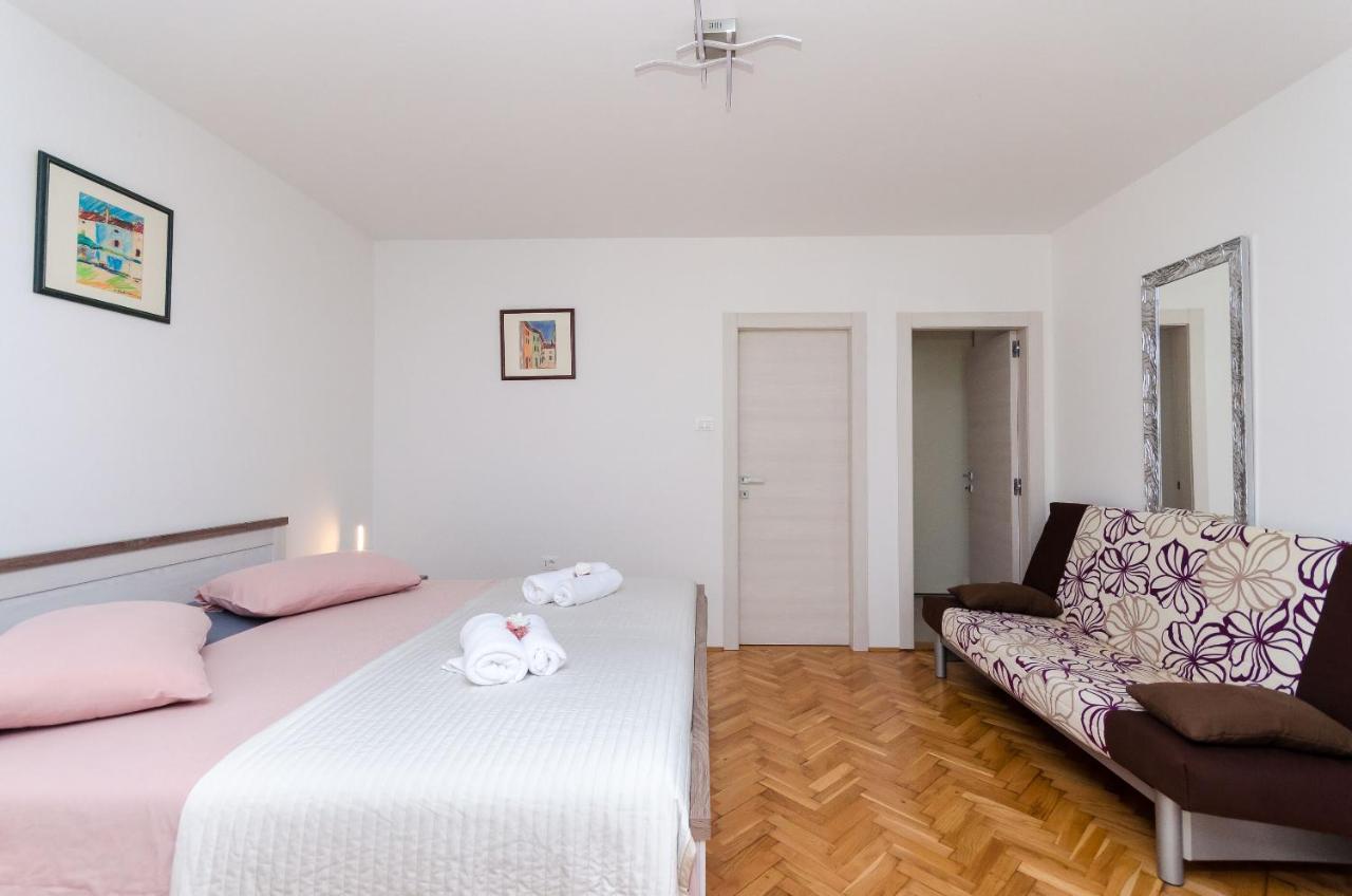 Apartment Zdenko 로비니 외부 사진