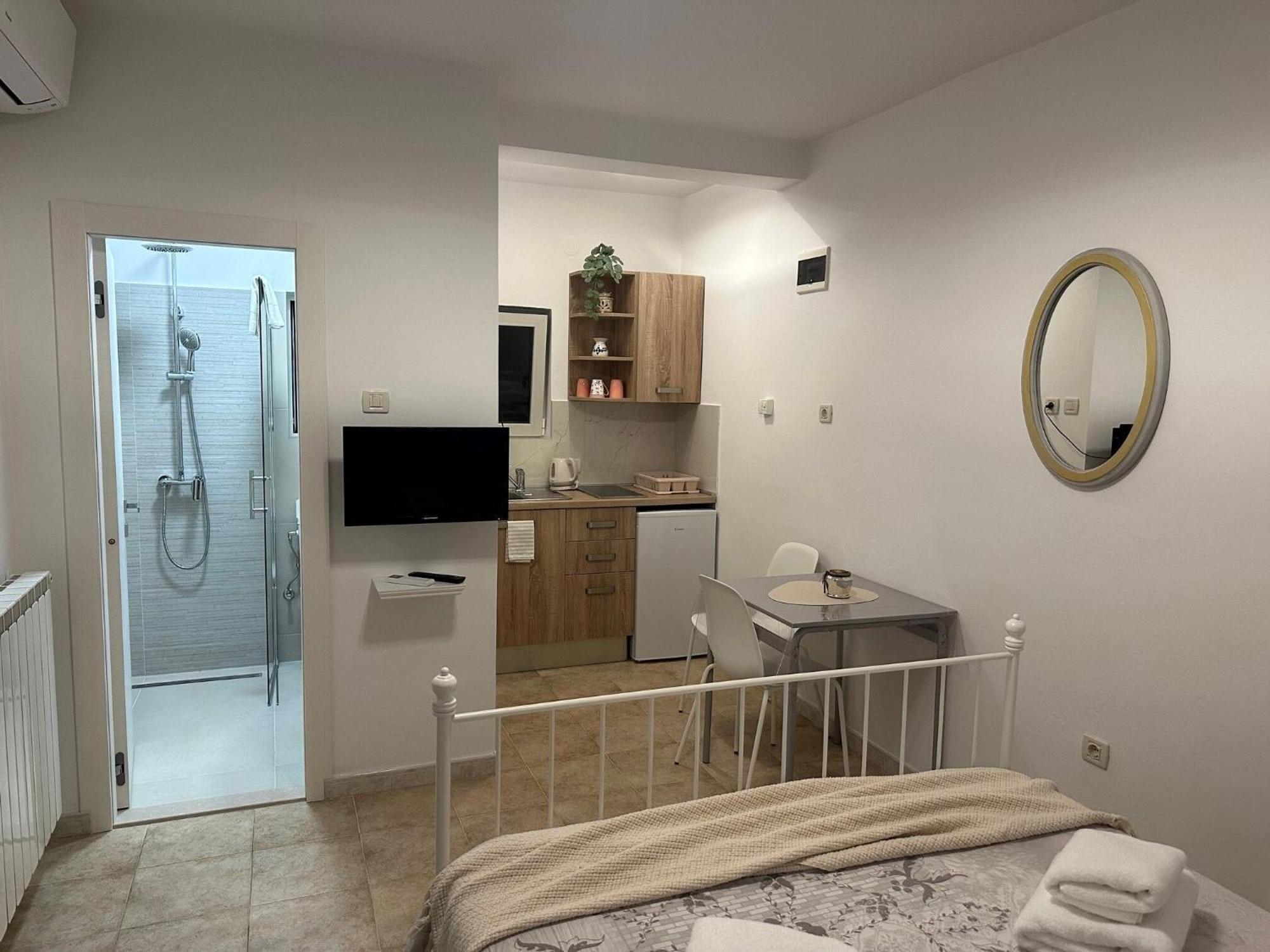 Apartment Zdenko 로비니 외부 사진